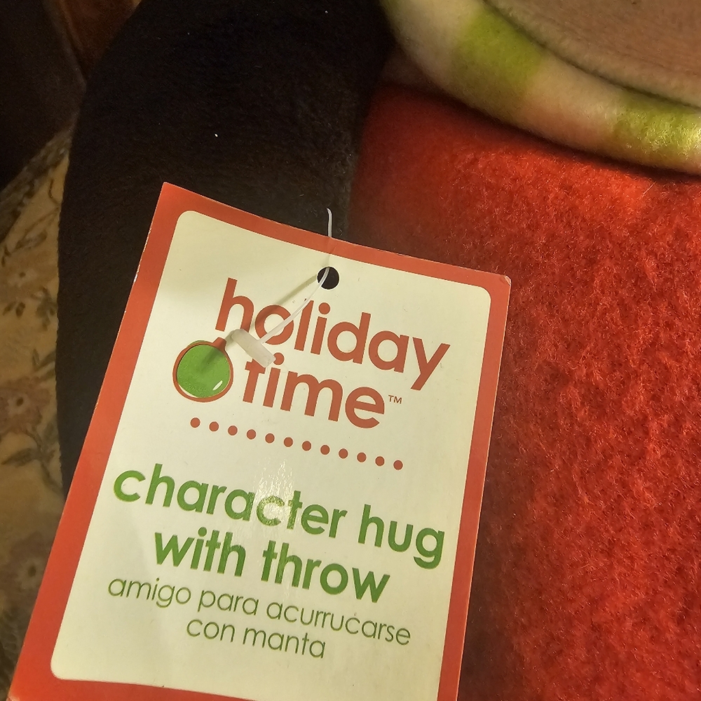 New penguin 🐧 throw blanket with plush penguin - Picture 3 of 5